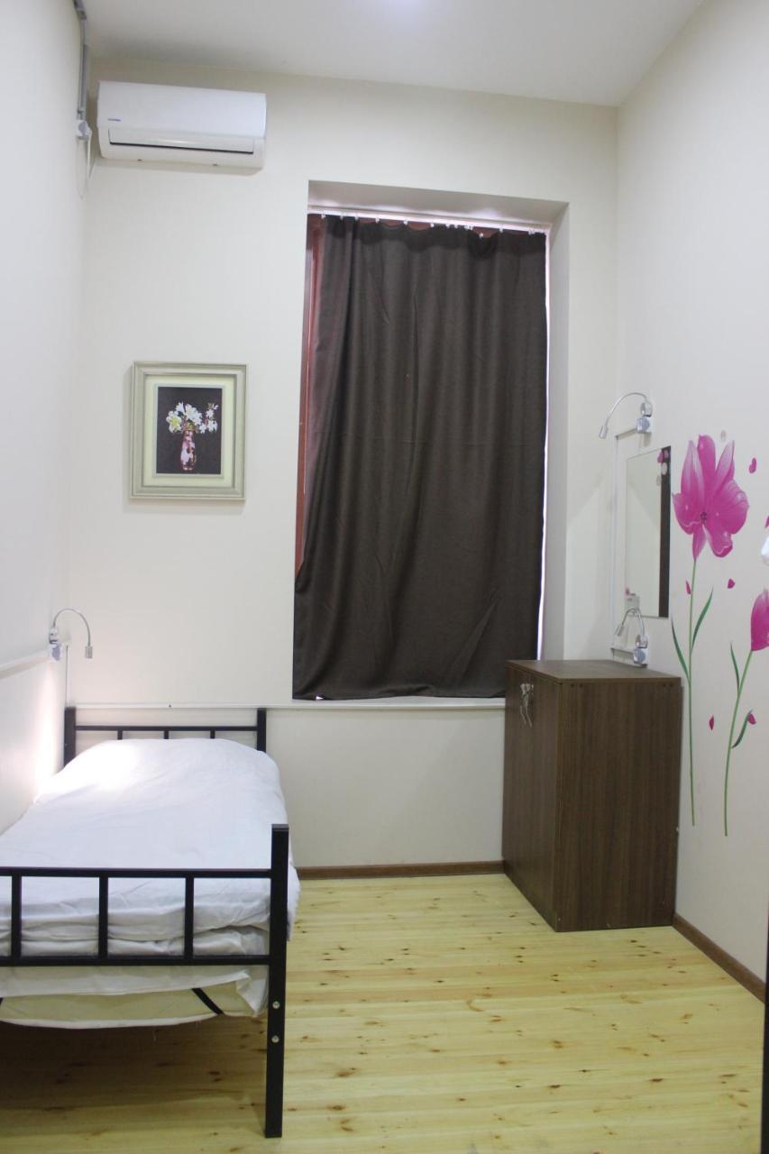 Global Hostel - Marjanishvili Tbilisi Exteriör bild